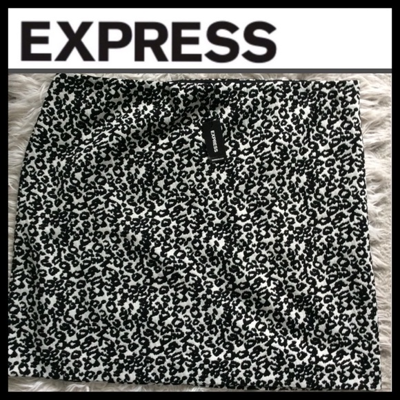 NWT Express Leopard Print Pull-On Ponte Skirt - Picture 2 of 6